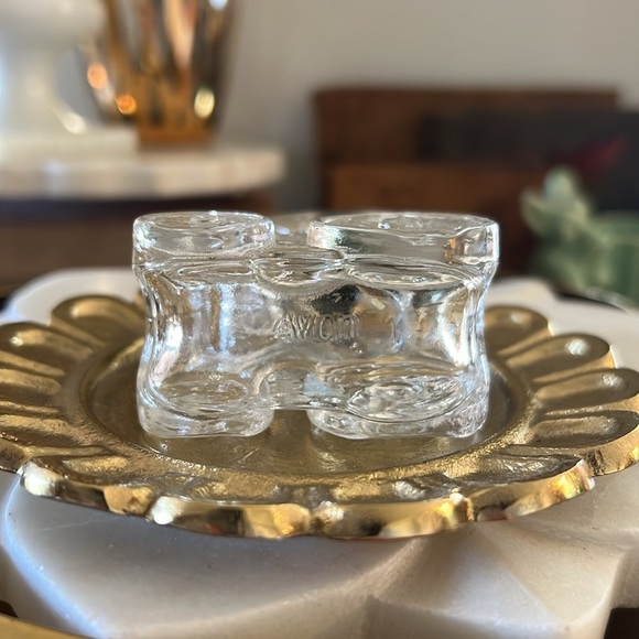 Vintage 1970s Avon Courting Carriage Moonwind Cologne Clear Glass + Gold Bottle - Picture 7 of 9